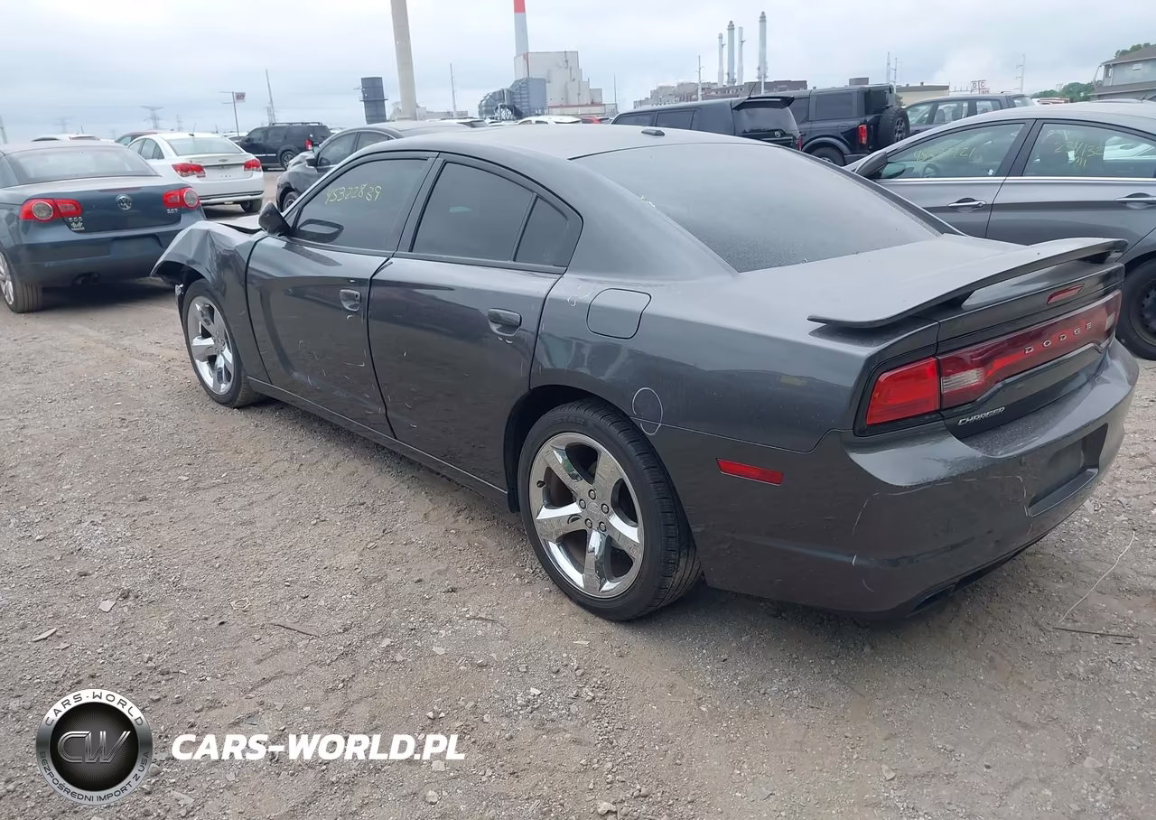 2013 Dodge Charger Sxt Plus VIN:2C3CDXHG8DH595911 - 3