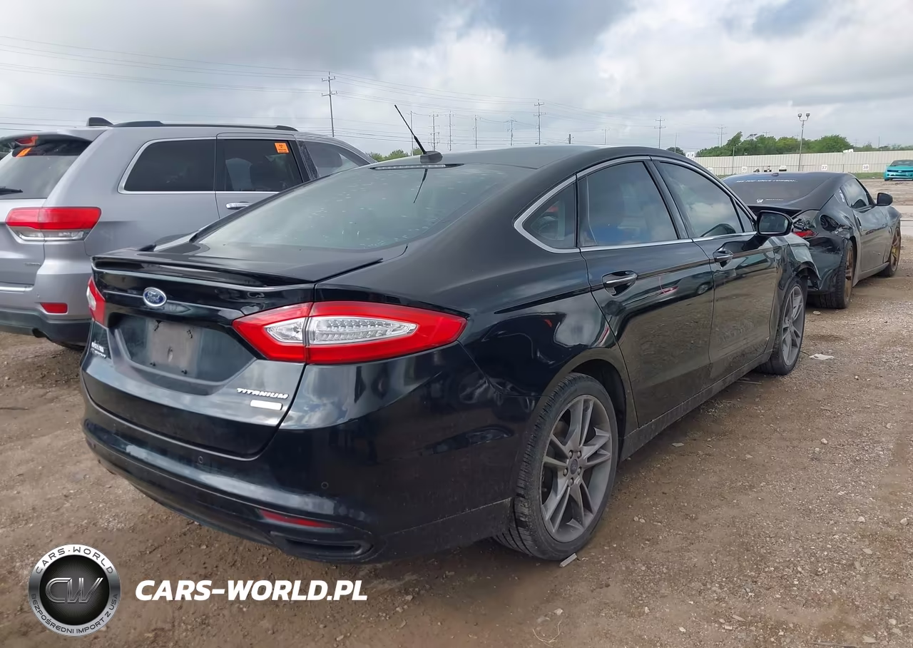 2016 Ford Fusion Titanium VIN:3FA6P0K90GR122567 - 4