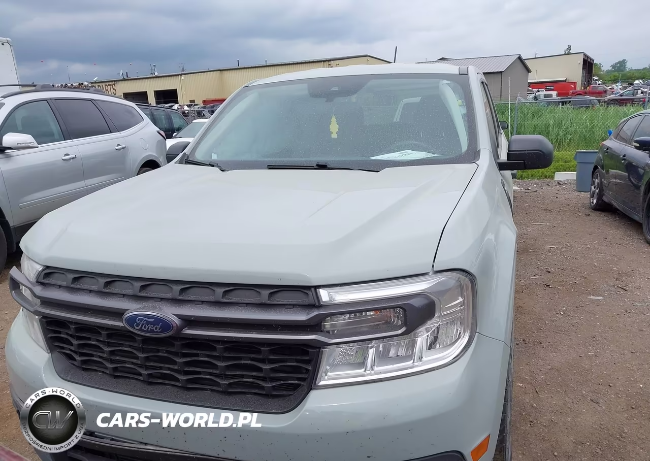 2024 Ford Maverick Xlt VIN:3FTTW8J95RRA68704 - 12