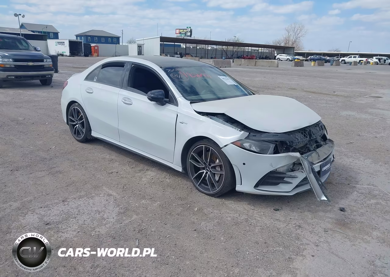 2020 Mercedes-Benz Amg A 35 4Matic – zdjęcie 1 z 11