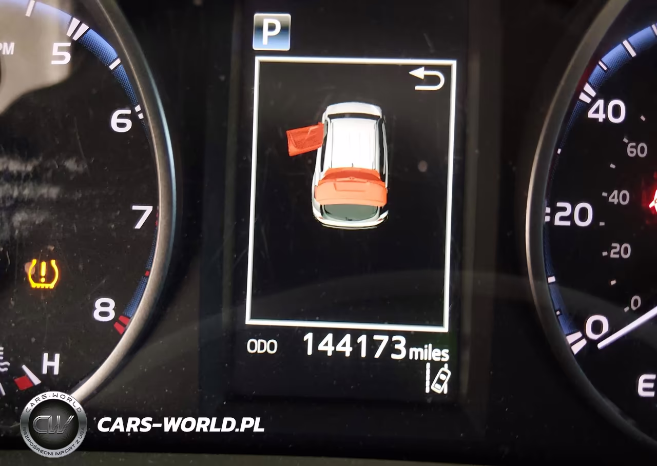 2017 Toyota Rav4 Le VIN:2T3BFREV1HW550136 - 16