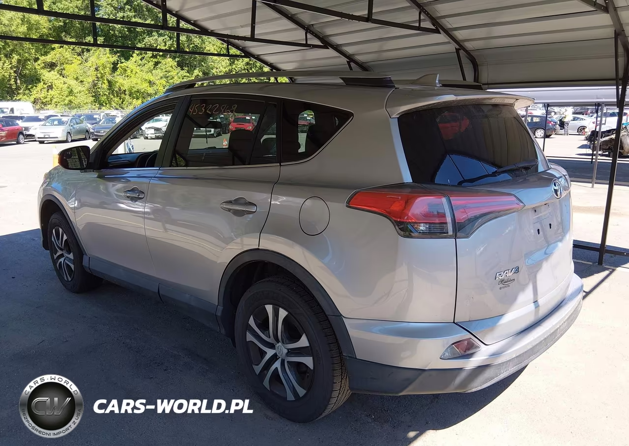 2017 Toyota Rav4 Le VIN:2T3BFREV1HW550136 - 3