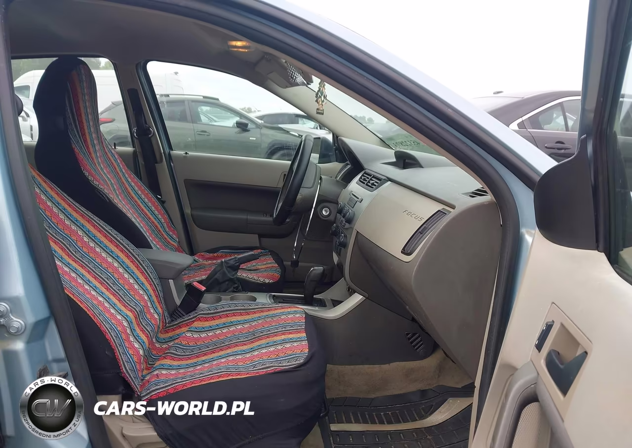 2009 Ford Focus Se VIN:1FAHP35N99W206616 - 5