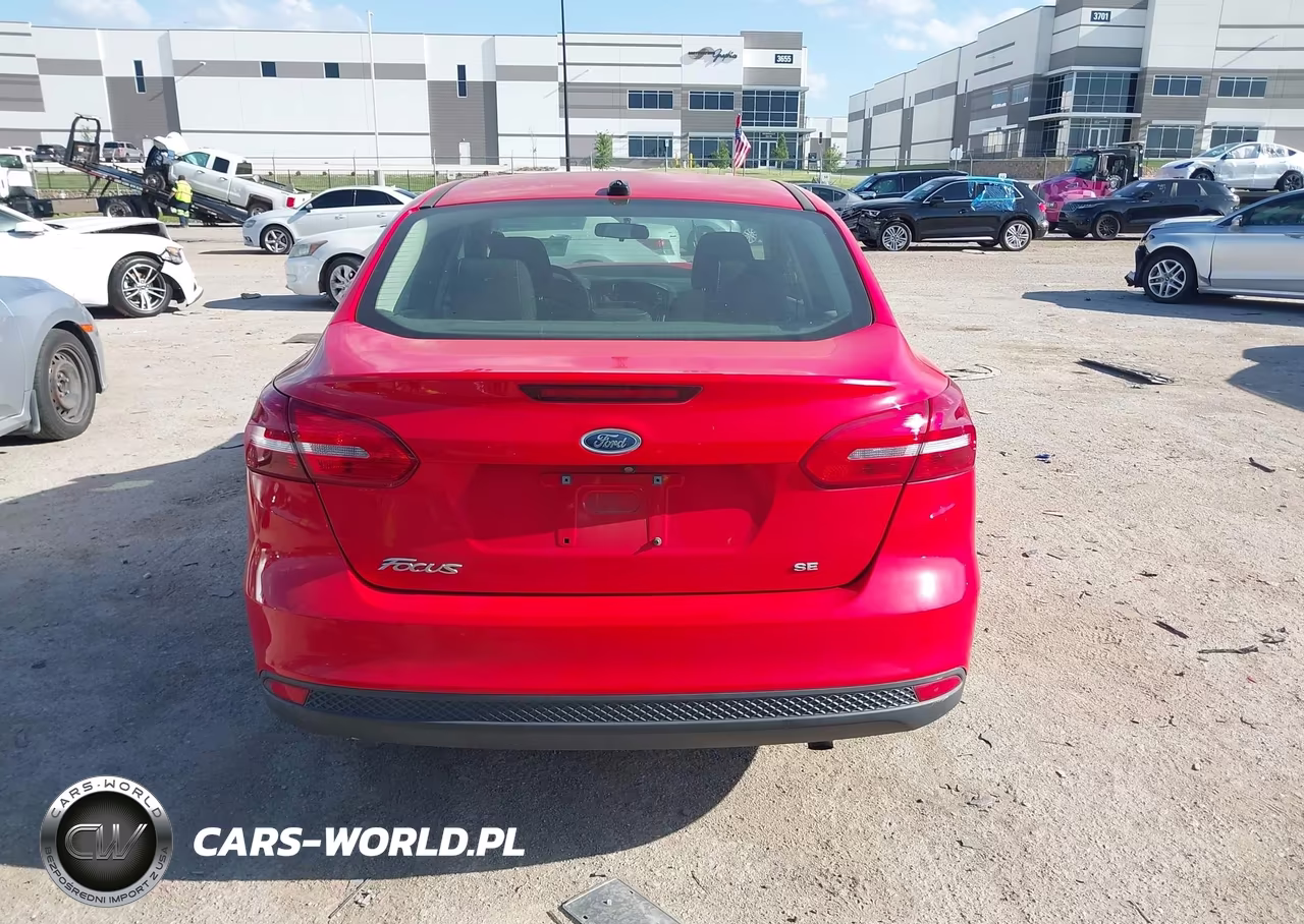 2017 Ford Focus Se VIN:1FADP3F25HL346536 - 15