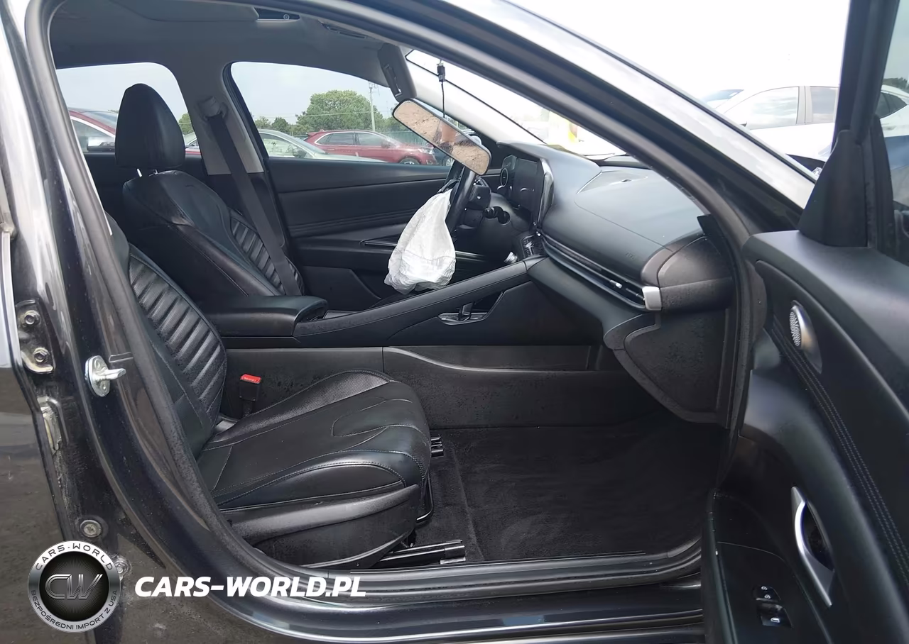 2022 Hyundai Elantra Limited VIN:5NPLP4AG0NH058079 - 5