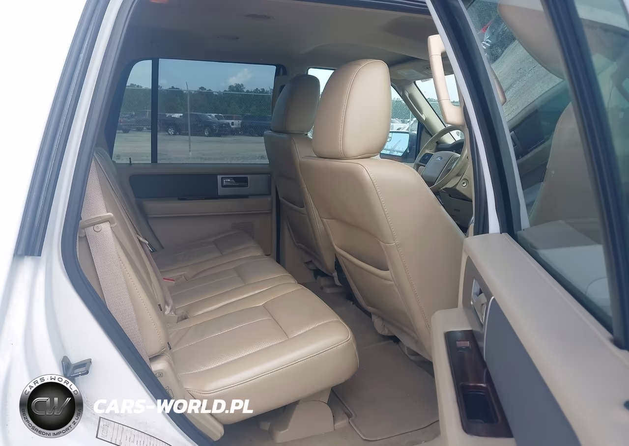 2013 Ford Expedition Xlt VIN:1FMJU1H59DEF42894 - 8