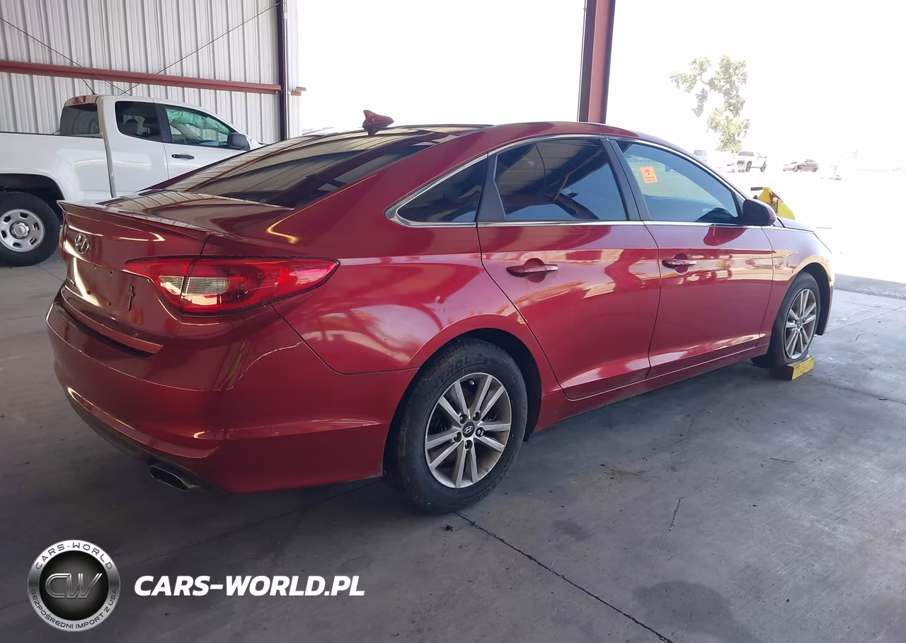 2016 Hyundai Sonata Se VIN:5NPE24AFXGH355135 - 4