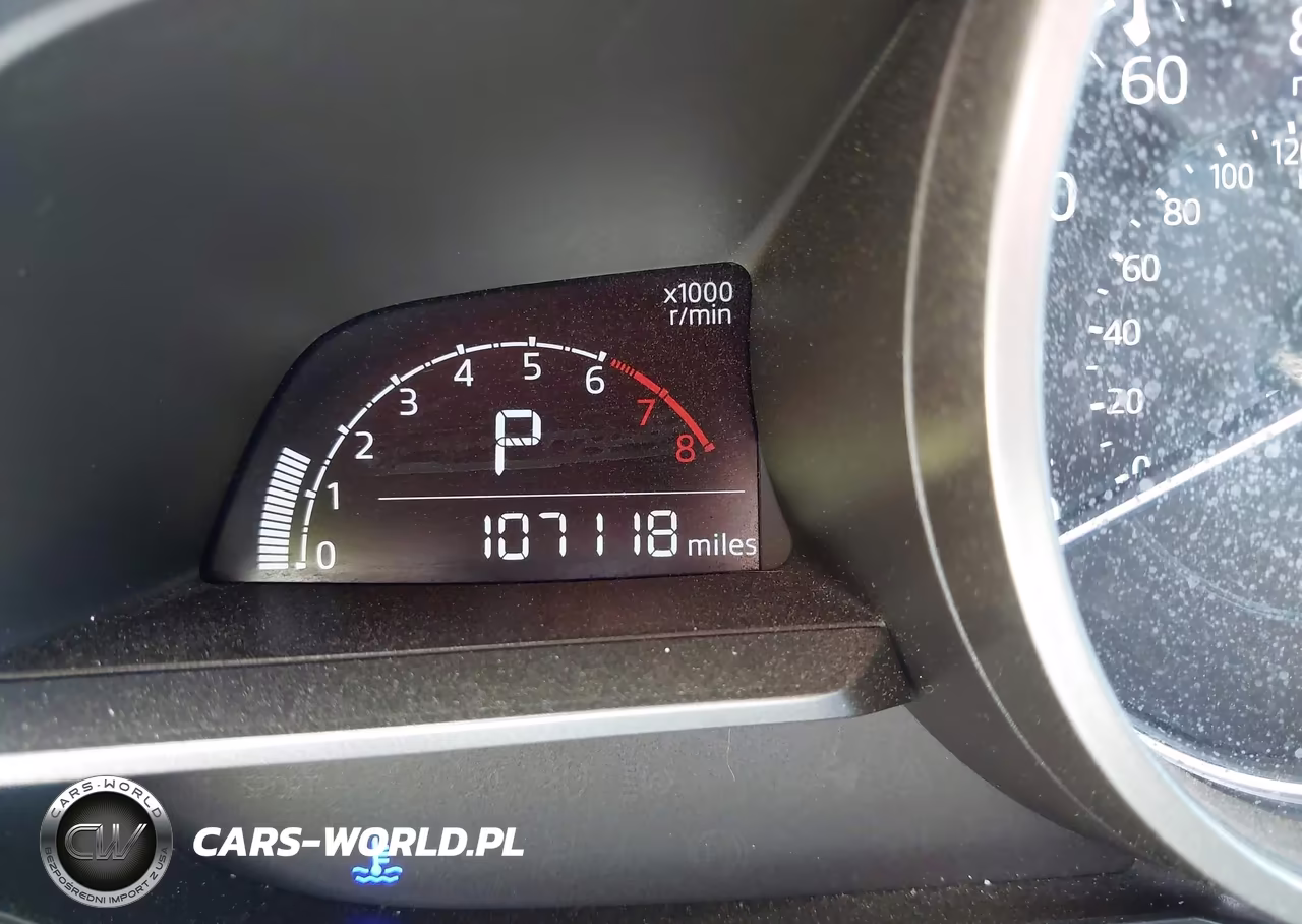 2018 Mazda Mazda3 Touring VIN:3MZBN1V3XJM201421 - 7