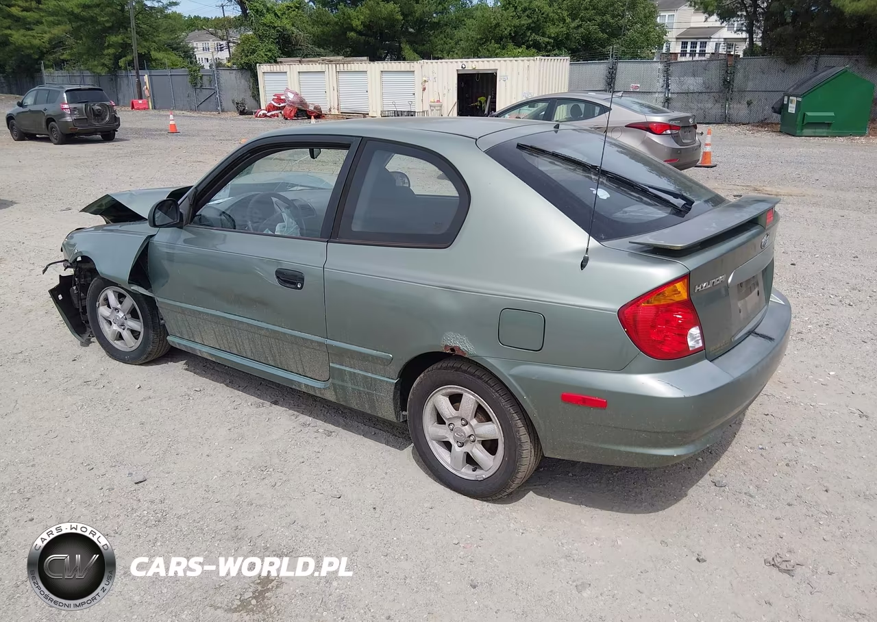 2004 Hyundai Accent Gl-Gt VIN:KMHCG35CX4U289721 - 3
