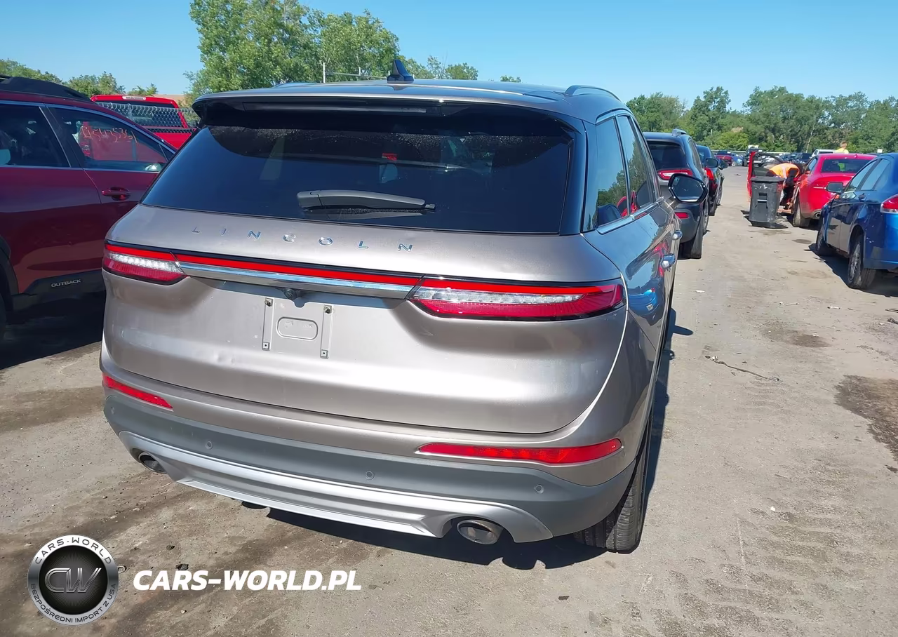 2021 Lincoln Corsair Standard VIN:5LMCJ1D96MUL10685 - 4