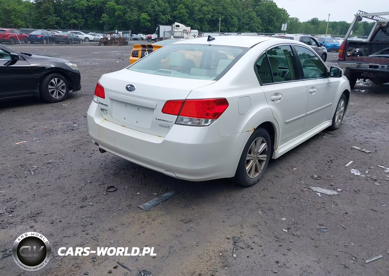 2012 Subaru Legacy 2.5I Premium VIN:4S3BMBH6XC3019191 - 4