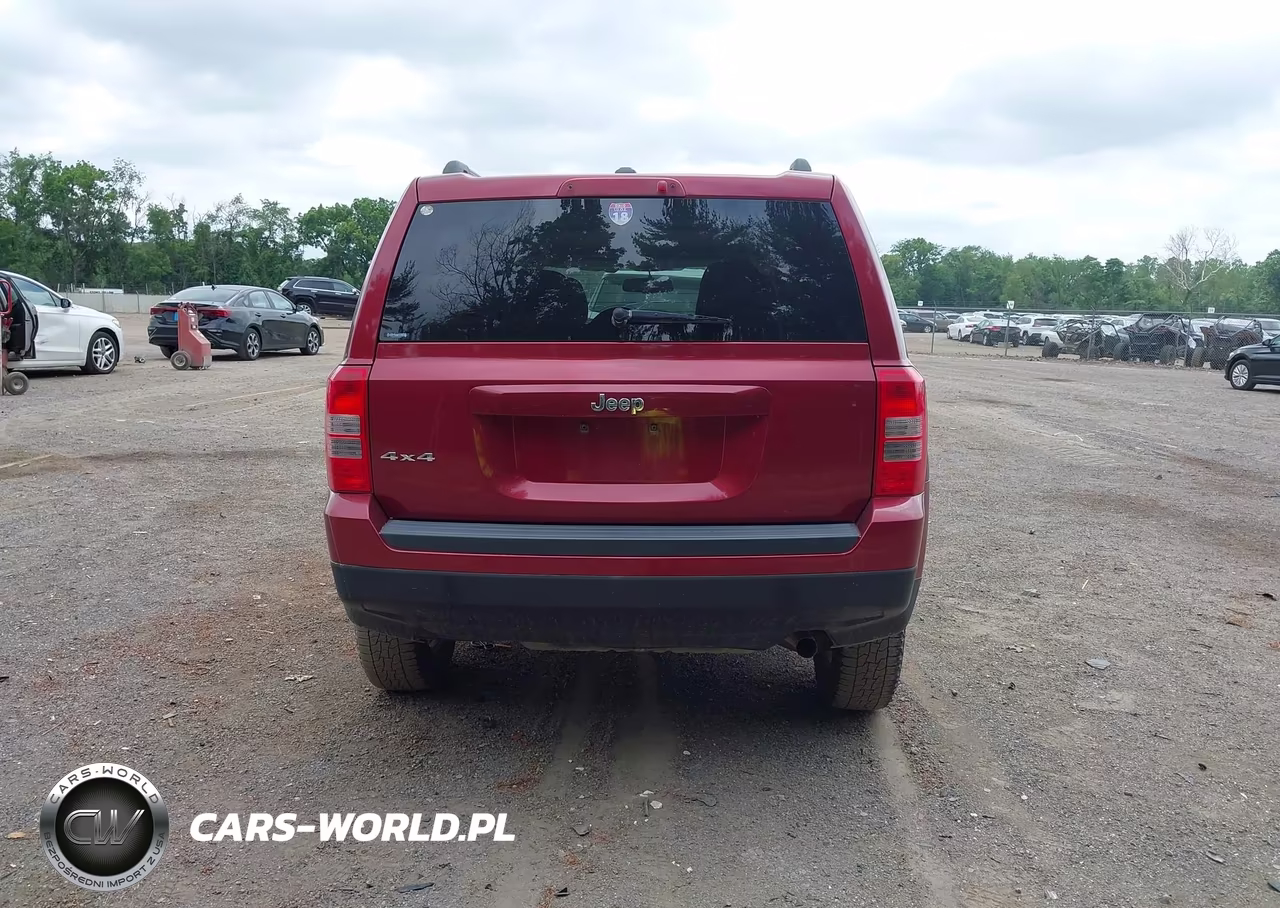 2017 Jeep Patriot Sport 4X4 VIN:1C4NJRBB8HD138752 - 17