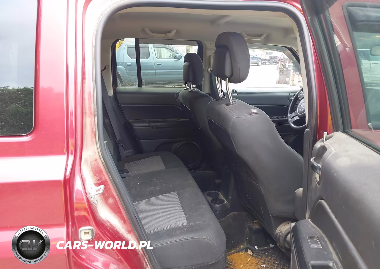 2017 Jeep Patriot Sport 4X4 VIN:1C4NJRBB8HD138752 - 8