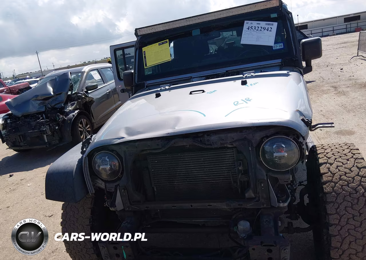 2016 Jeep Wrangler Unlimited Sport VIN:1C4BJWDG3GL178865 - 13