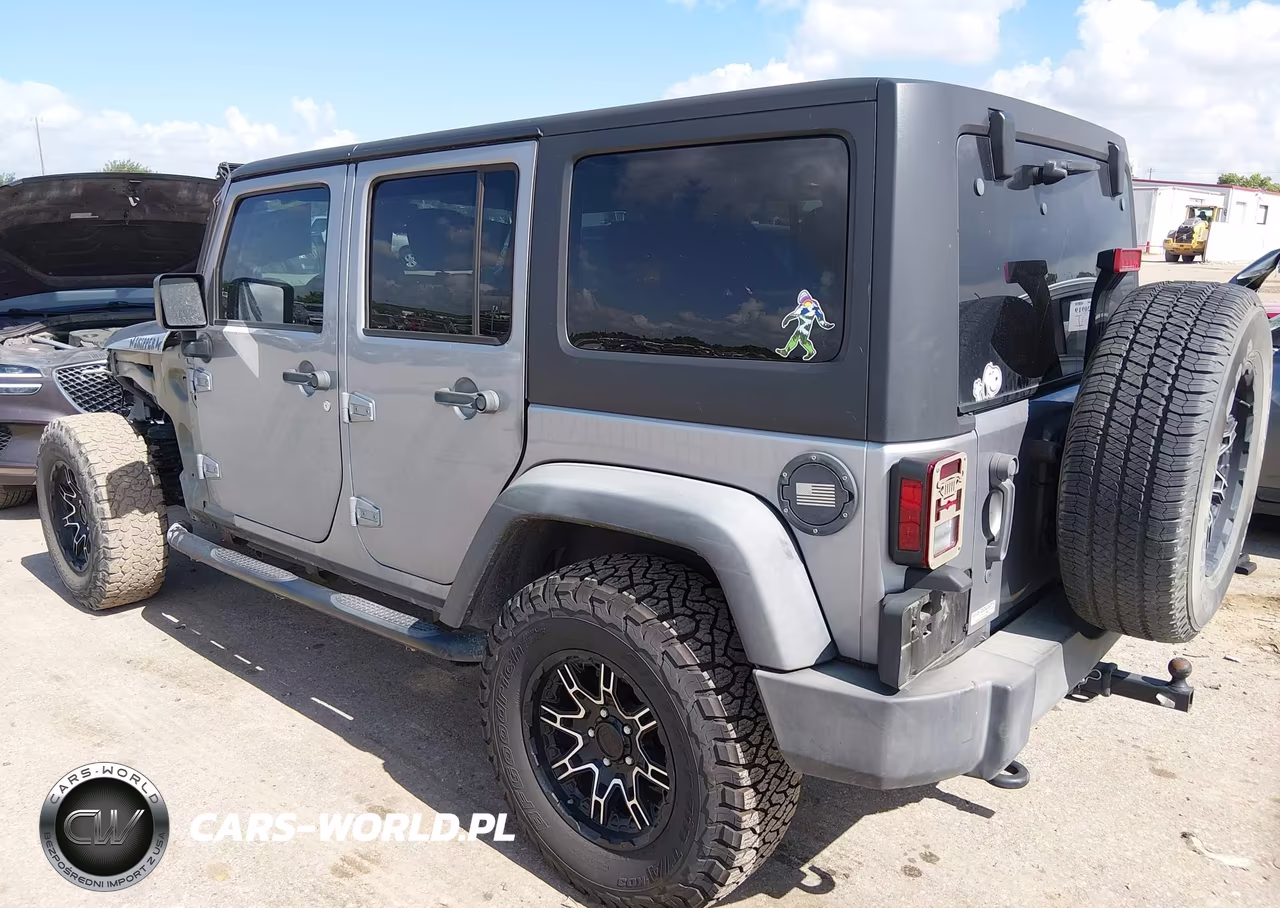 2016 Jeep Wrangler Unlimited Sport VIN:1C4BJWDG3GL178865 - 3