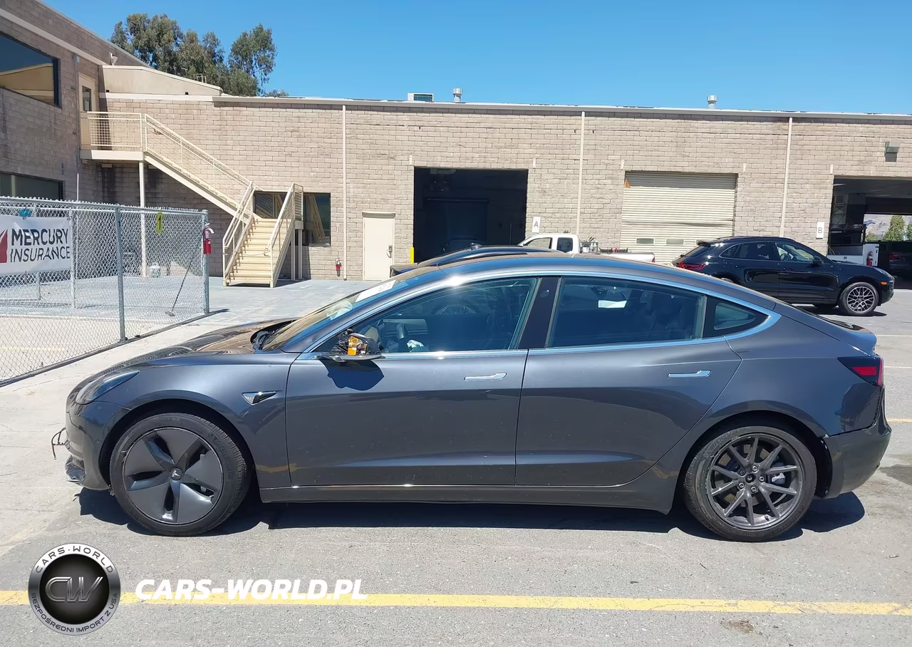 2018 Tesla Model 3 Long Range-Mid Range VIN:5YJ3E1EAXJF045309 - 15