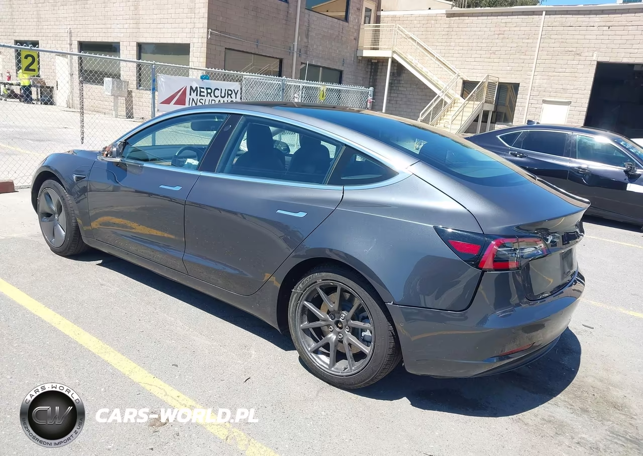 2018 Tesla Model 3 Long Range-Mid Range VIN:5YJ3E1EAXJF045309 - 3