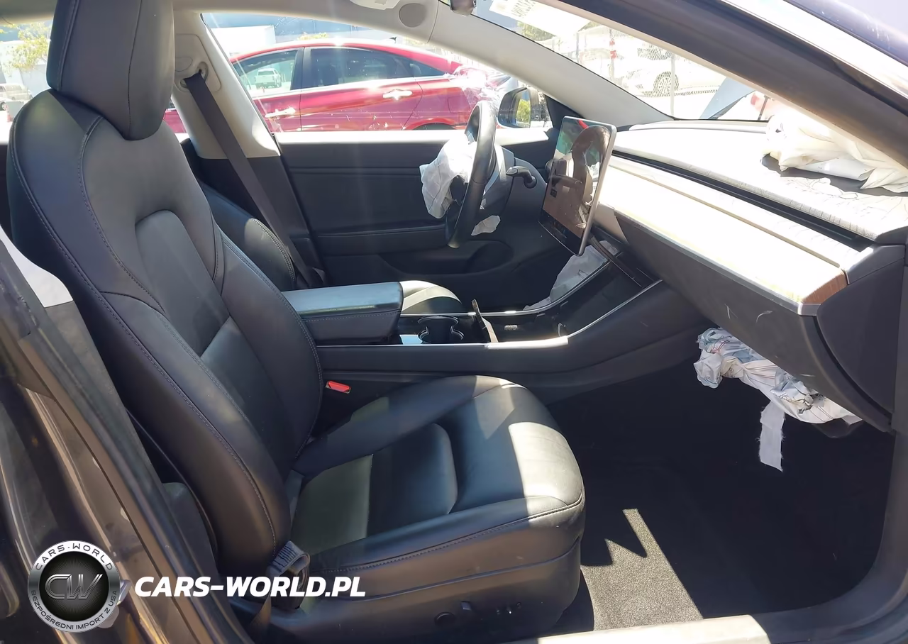 2018 Tesla Model 3 Long Range-Mid Range VIN:5YJ3E1EAXJF045309 - 5