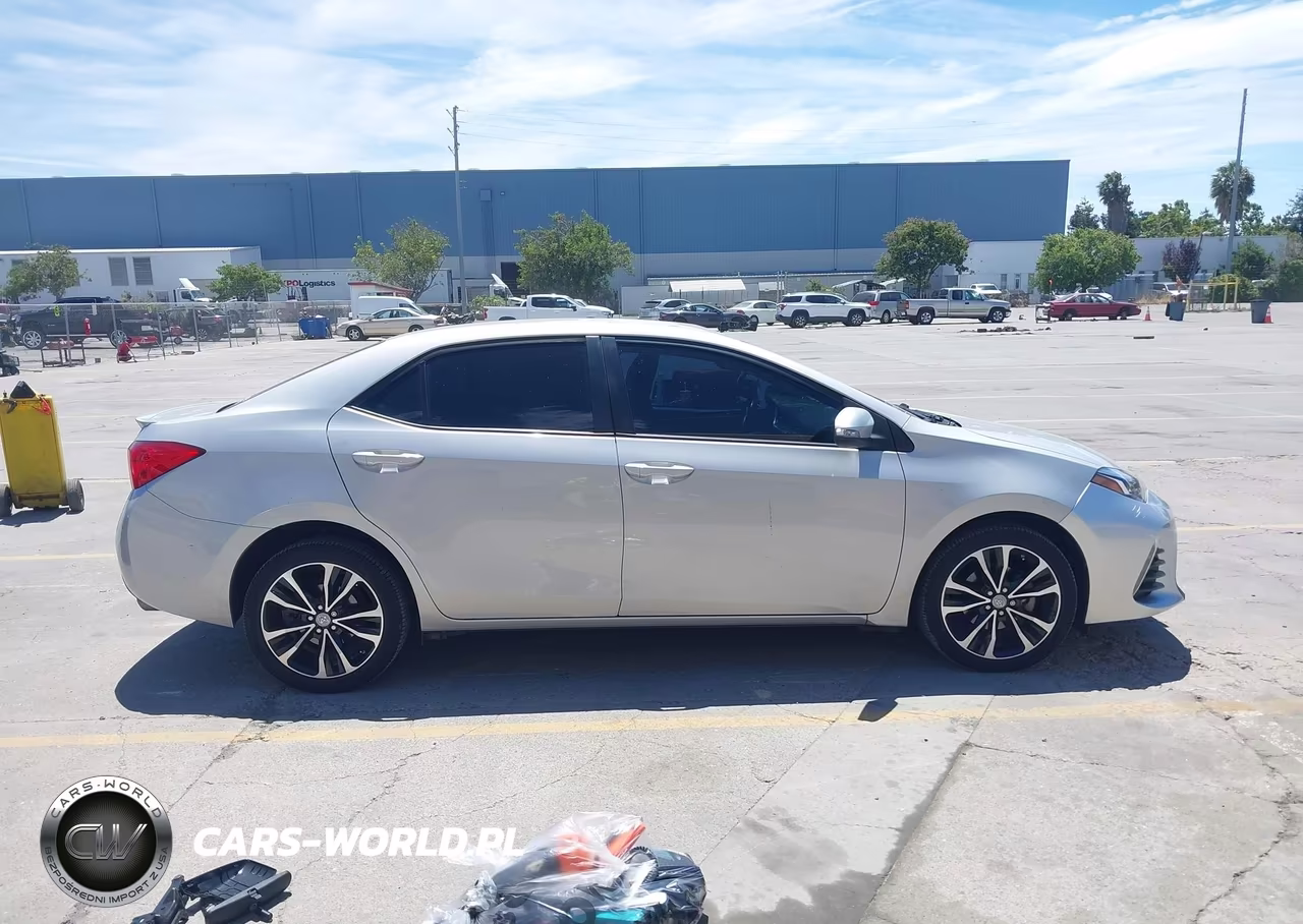 2019 Toyota Corolla Se VIN:2T1BURHE0KC227277 - 14