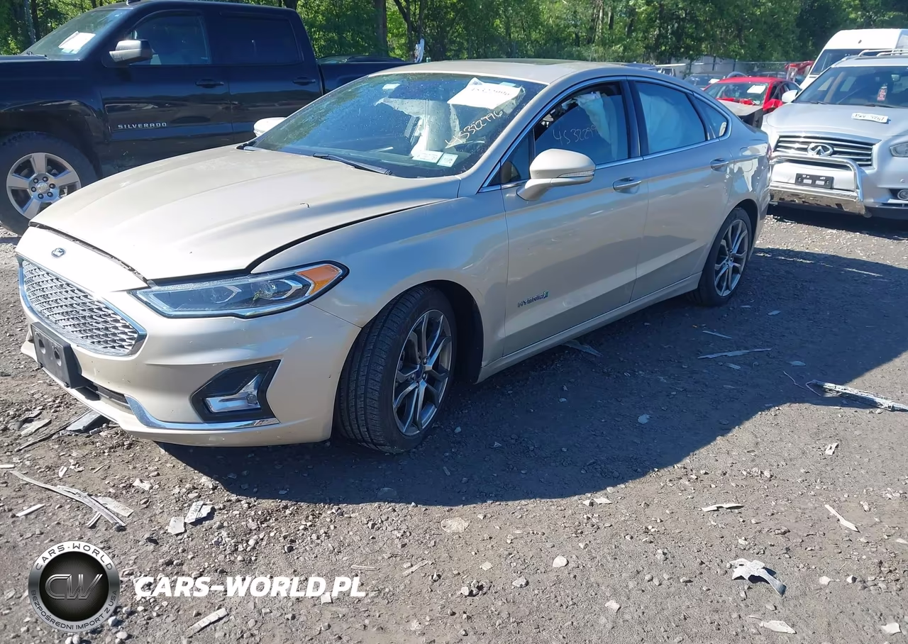 2019 Ford Fusion Hybrid Titanium VIN:3FA6P0RU0KR227726 - 2