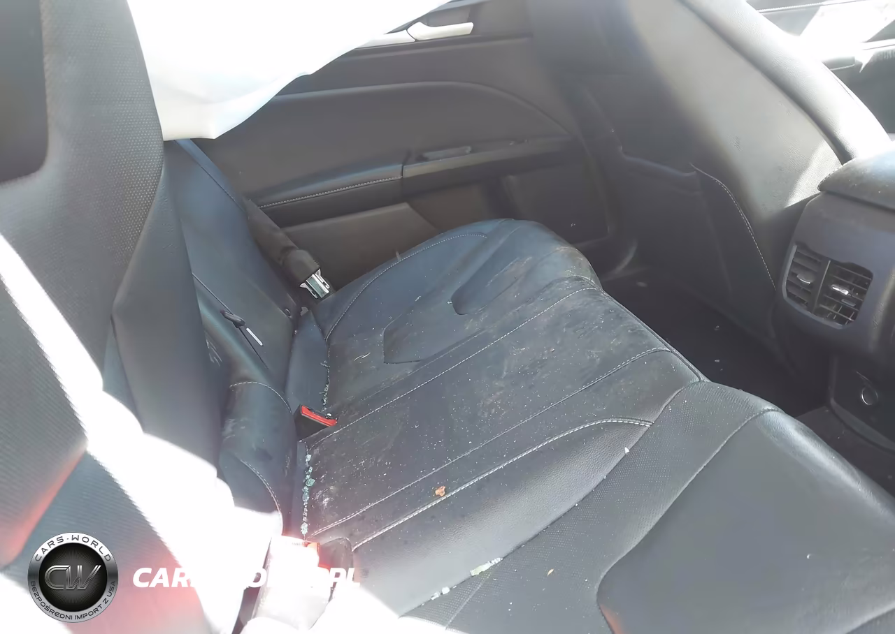 2019 Ford Fusion Hybrid Titanium VIN:3FA6P0RU0KR227726 - 8