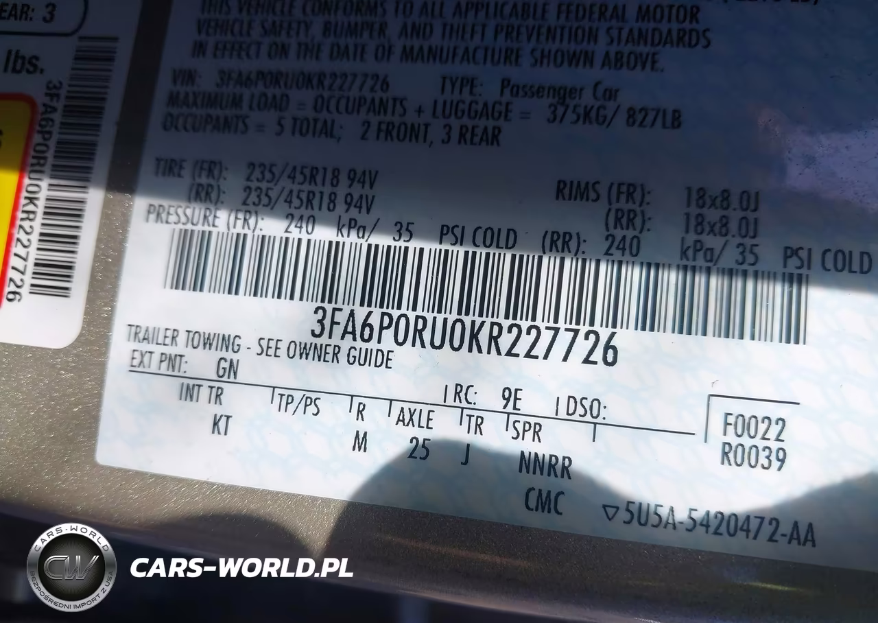 2019 Ford Fusion Hybrid Titanium VIN:3FA6P0RU0KR227726 - 9