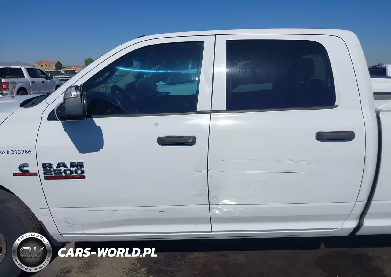 2013 Ram 2500 Tradesman VIN:3C6UR4HL9DG570102 - 14
