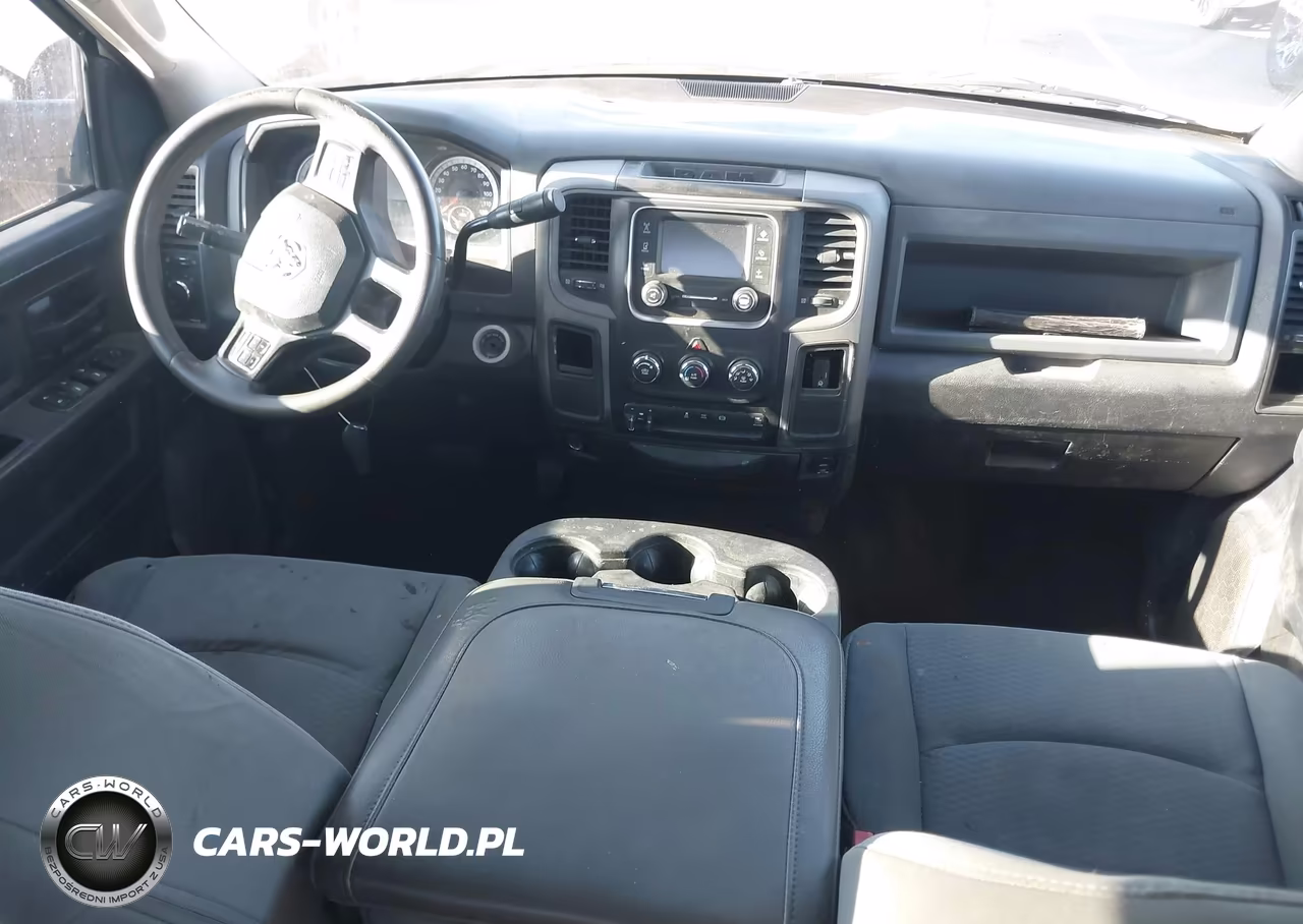 2013 Ram 2500 Tradesman VIN:3C6UR4HL9DG570102 - 5