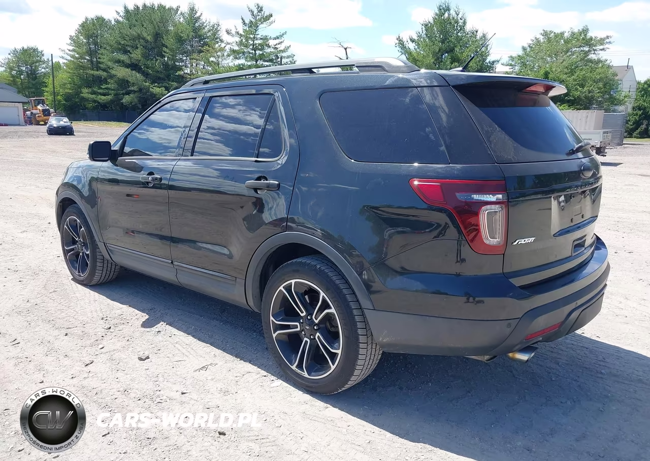 2013 Ford Explorer Sport VIN:1FM5K8GT1DGB67832 - 3