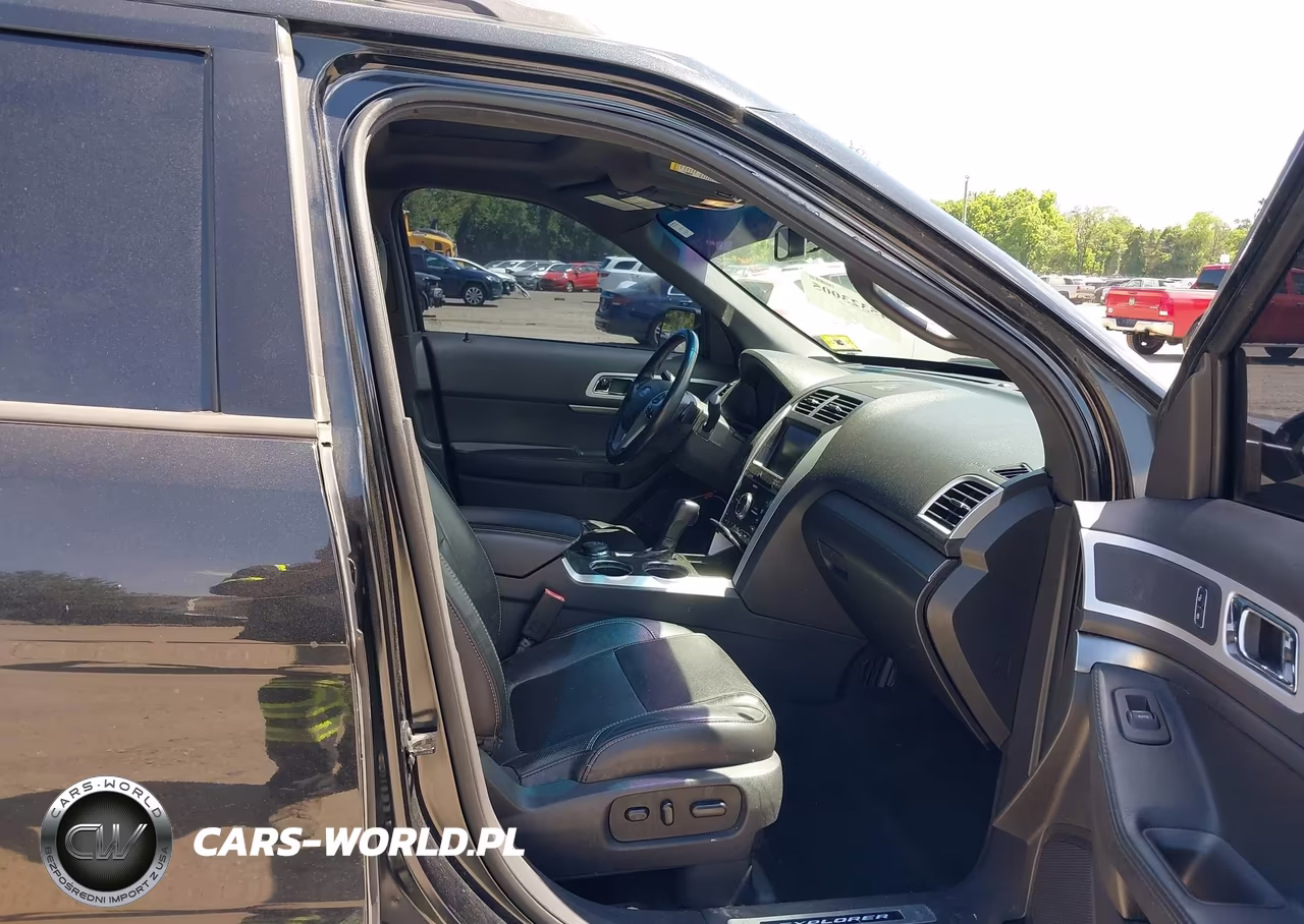 2013 Ford Explorer Sport VIN:1FM5K8GT1DGB67832 - 5