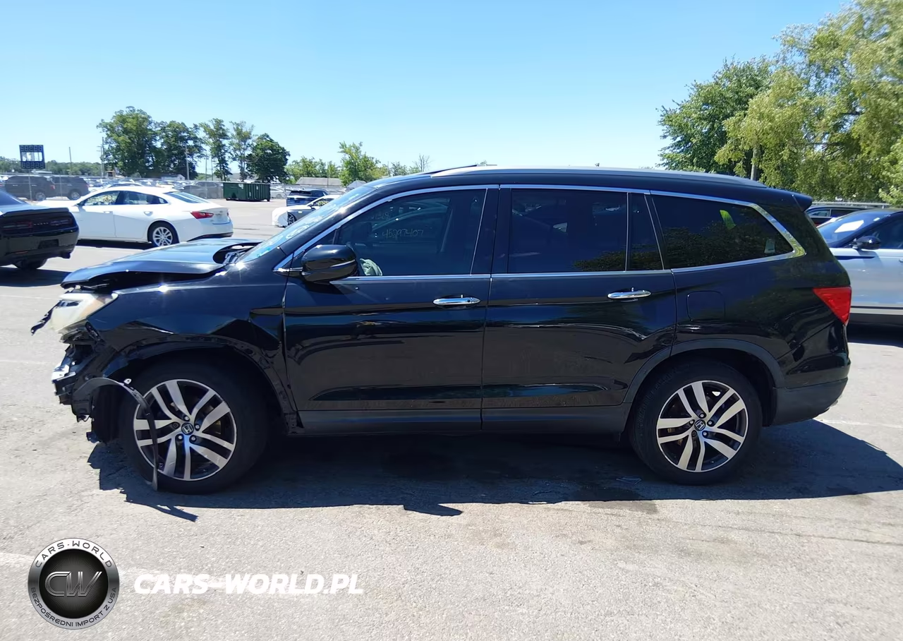 2016 Honda Pilot Touring VIN:5FNYF6H94GB018780 - 13