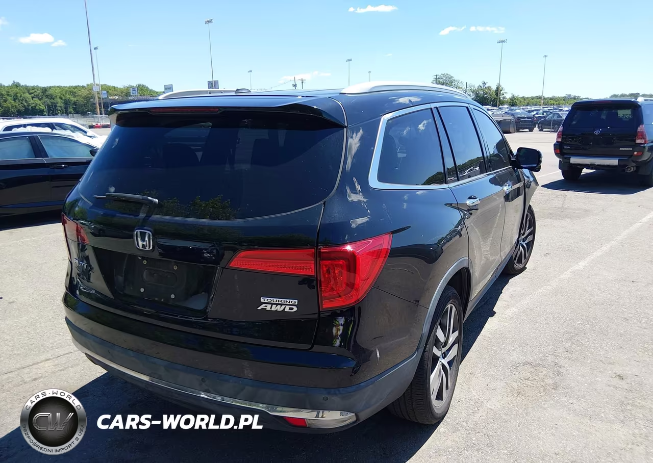 2016 Honda Pilot Touring VIN:5FNYF6H94GB018780 - 4