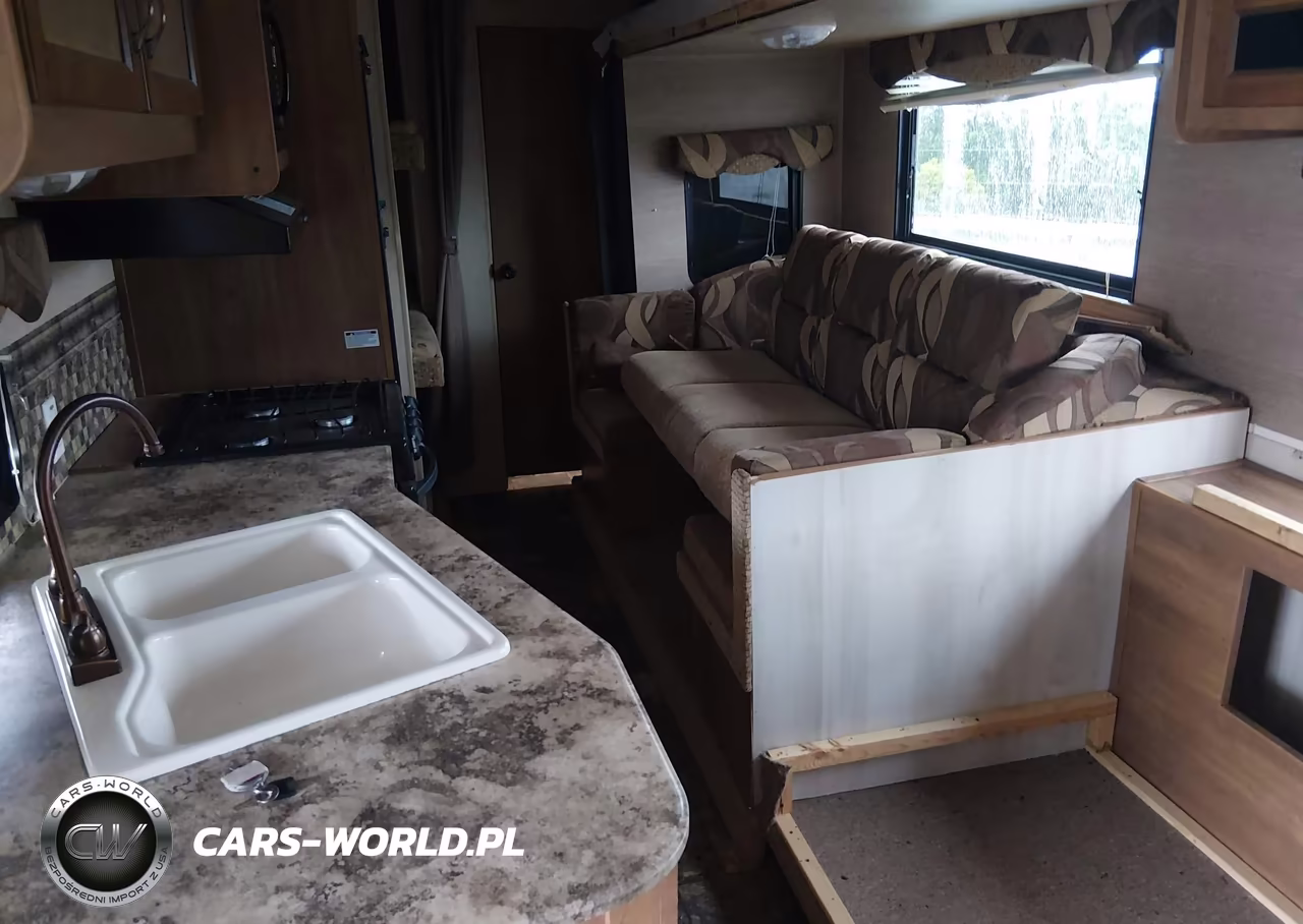 2015 Coachmen Catali VIN:5ZT2CASB9FA019524 - 8