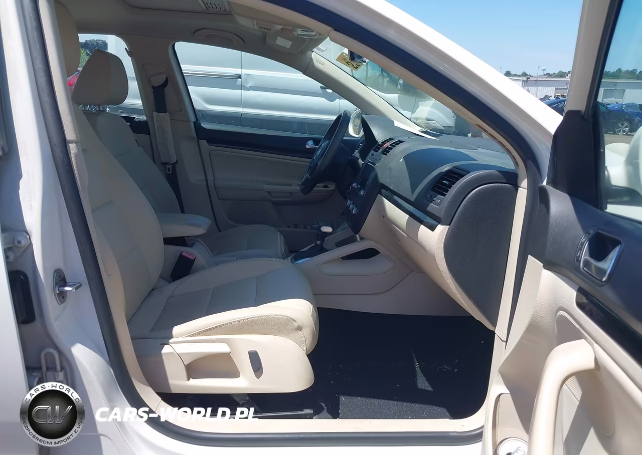 2010 Volkswagen Jetta Se VIN:3VWRZ7AJ8AM037709 - 5