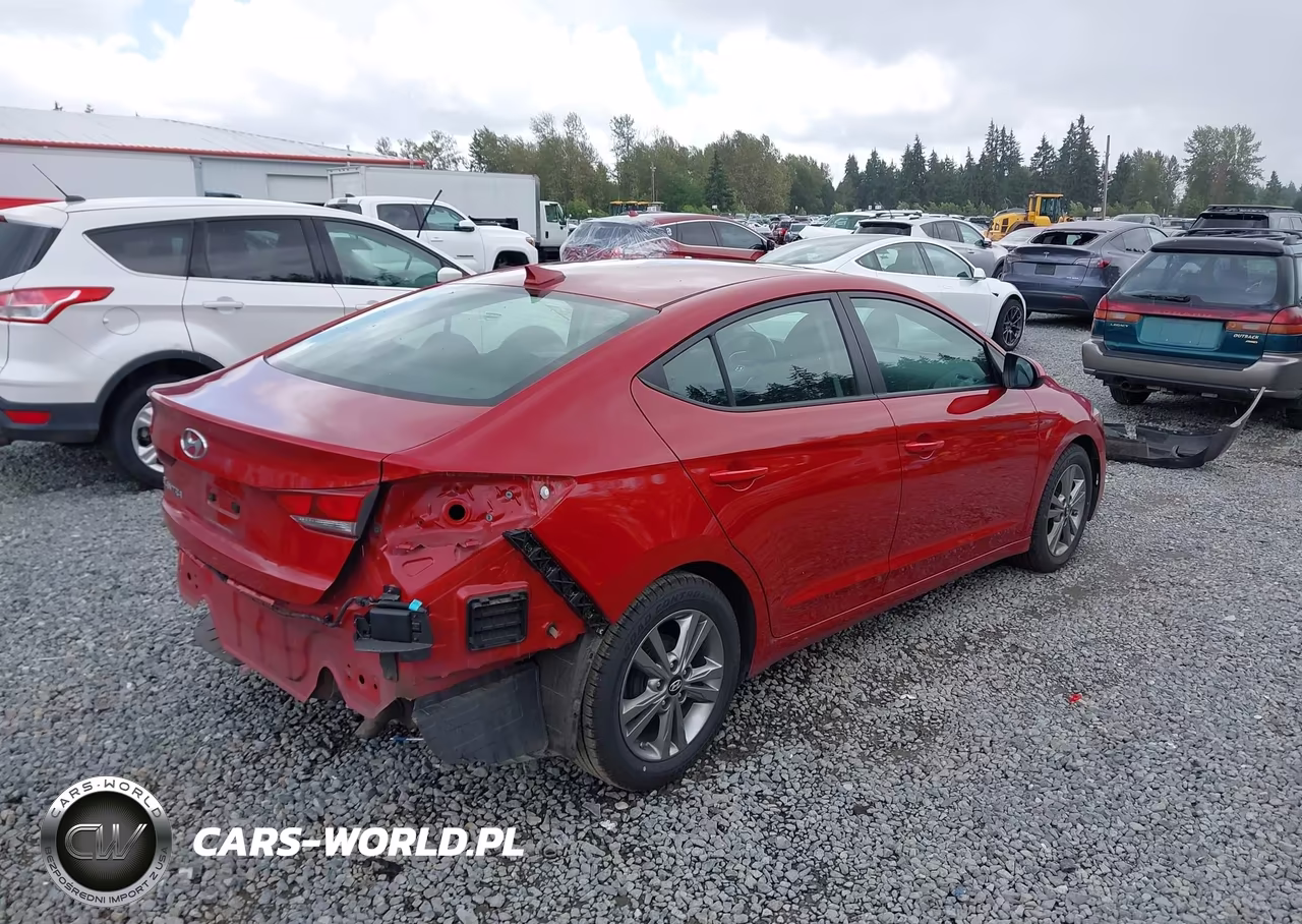 2017 Hyundai Elantra Value Edition VIN:KMHD84LF6HU371682 - 4