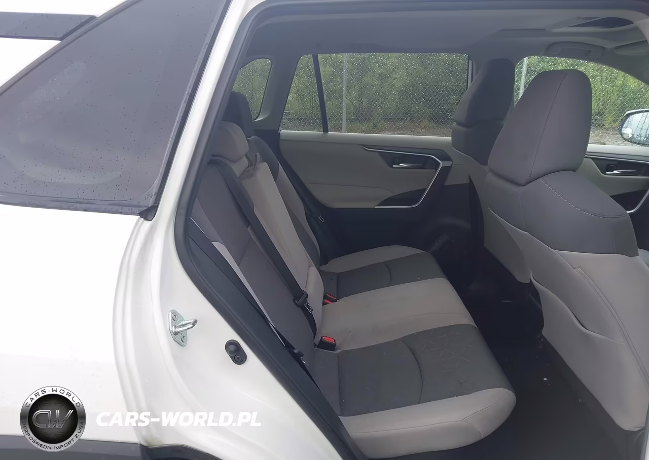 2021 Toyota Rav4 Hybrid Xle VIN:2T3RWRFV1MW117133 - 8