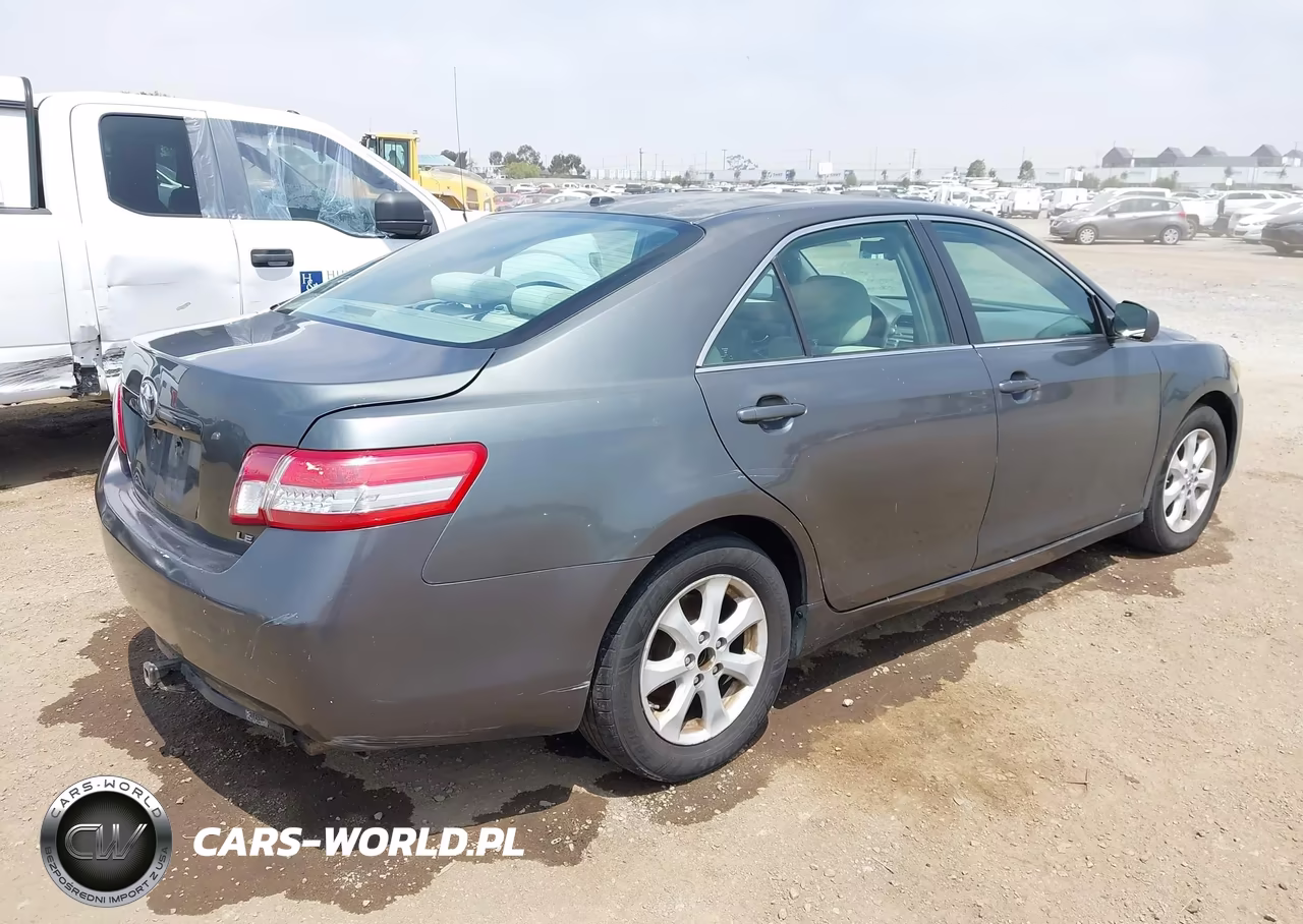 2010 Toyota Camry Le VIN:4T4BF3EK7AR074627 - 4