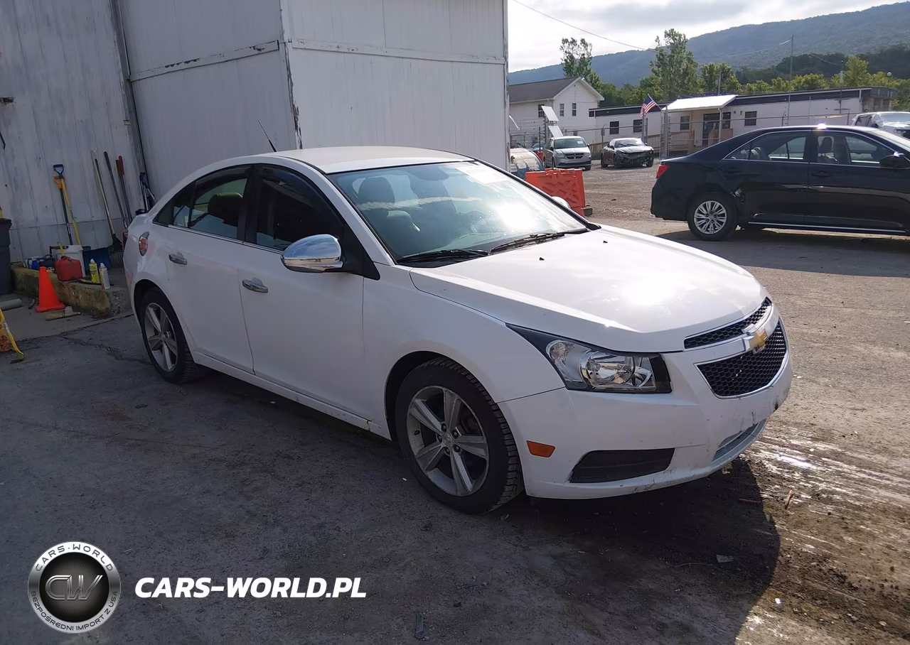 2014 Chevrolet Cruze 2Lt Auto – zdjęcie 1 z 17