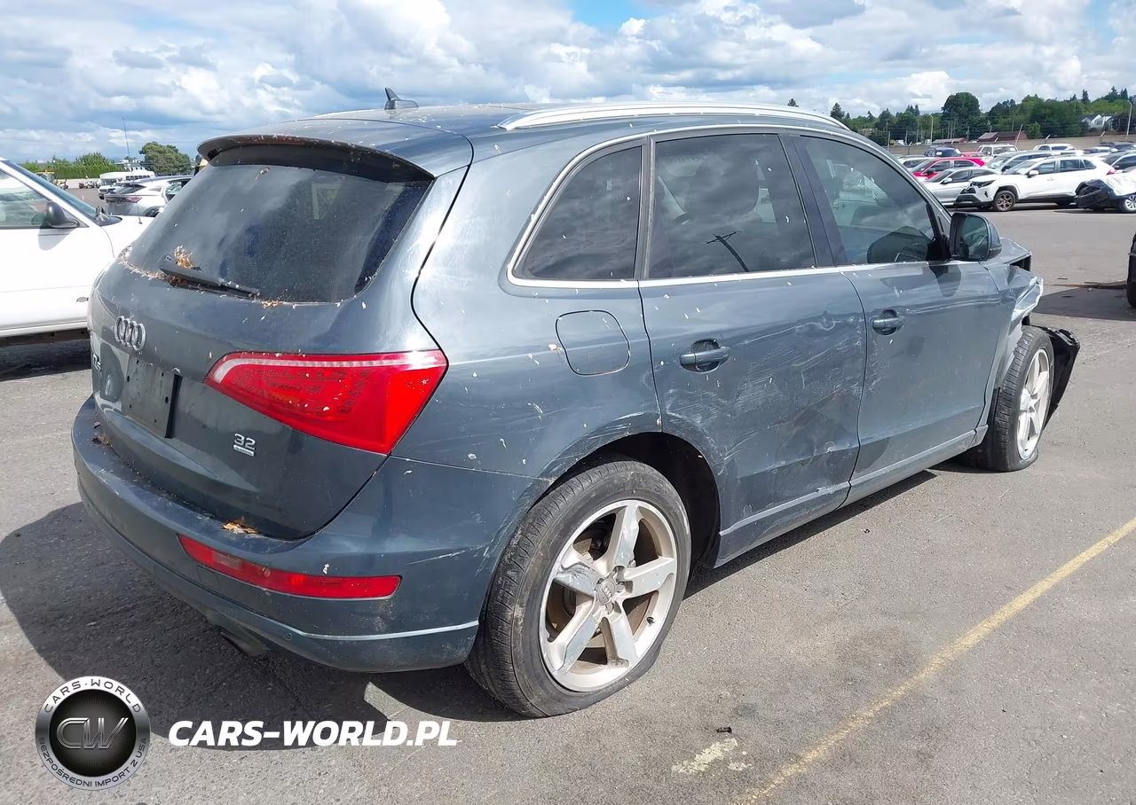 2010 Audi Q5 3.2 Premium VIN:WA1LKAFP6AA070853 - 4