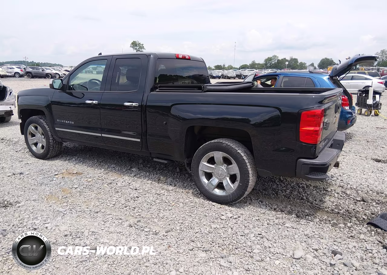 2015 Chevrolet Silverado 1500 Lt VIN:1GCRCREH6FZ335026 - 3