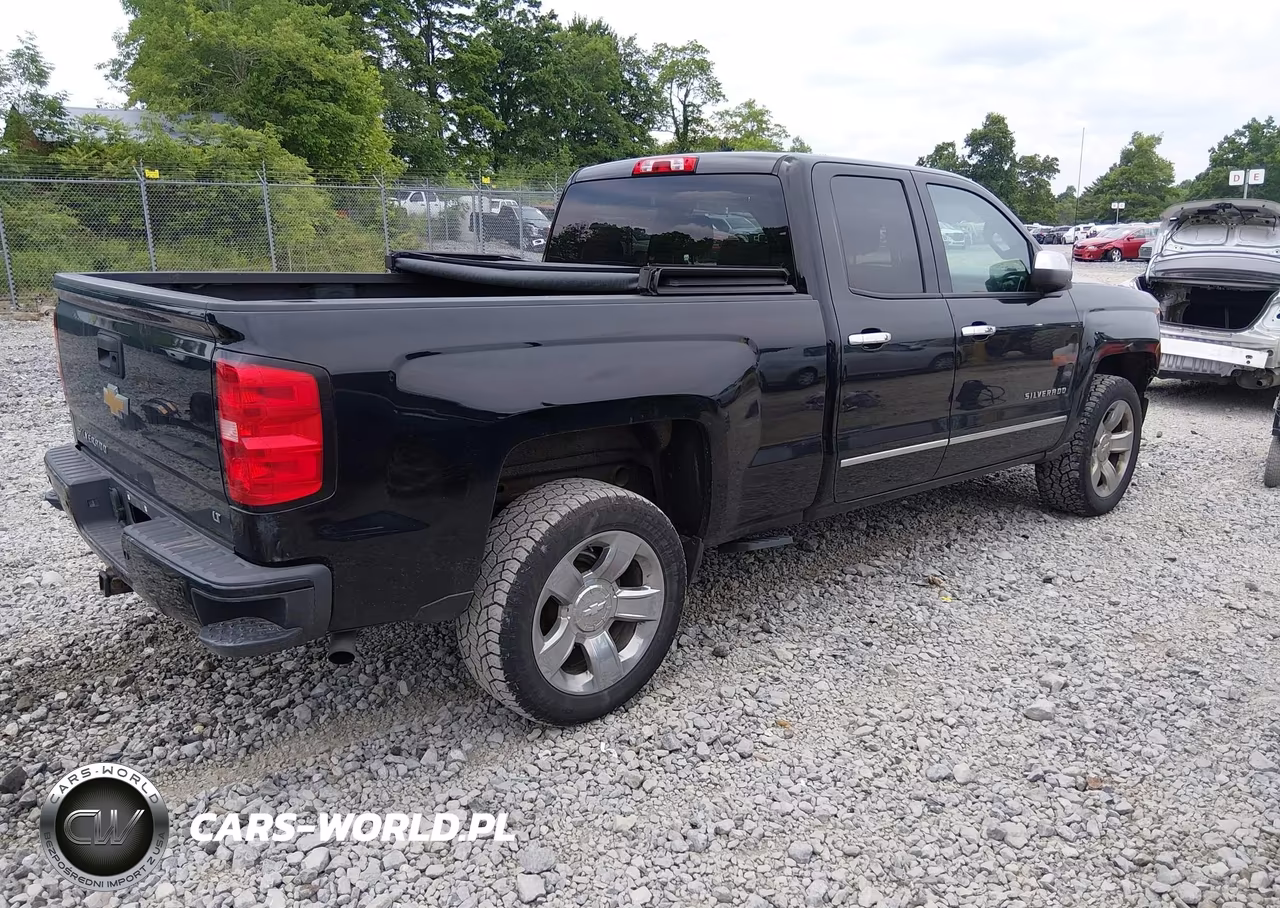 2015 Chevrolet Silverado 1500 Lt VIN:1GCRCREH6FZ335026 - 4