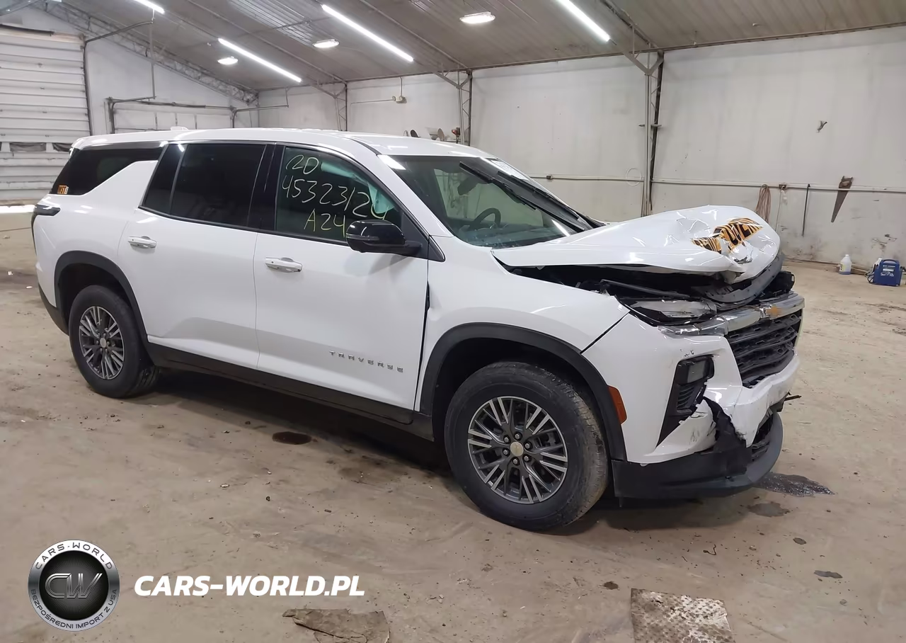 2024 Chevrolet Traverse Fwd Ls – zdjęcie 1 z 15