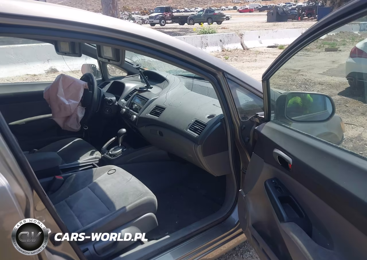 2006 Honda Civic Lx VIN:1HGFA16556L104220 - 5