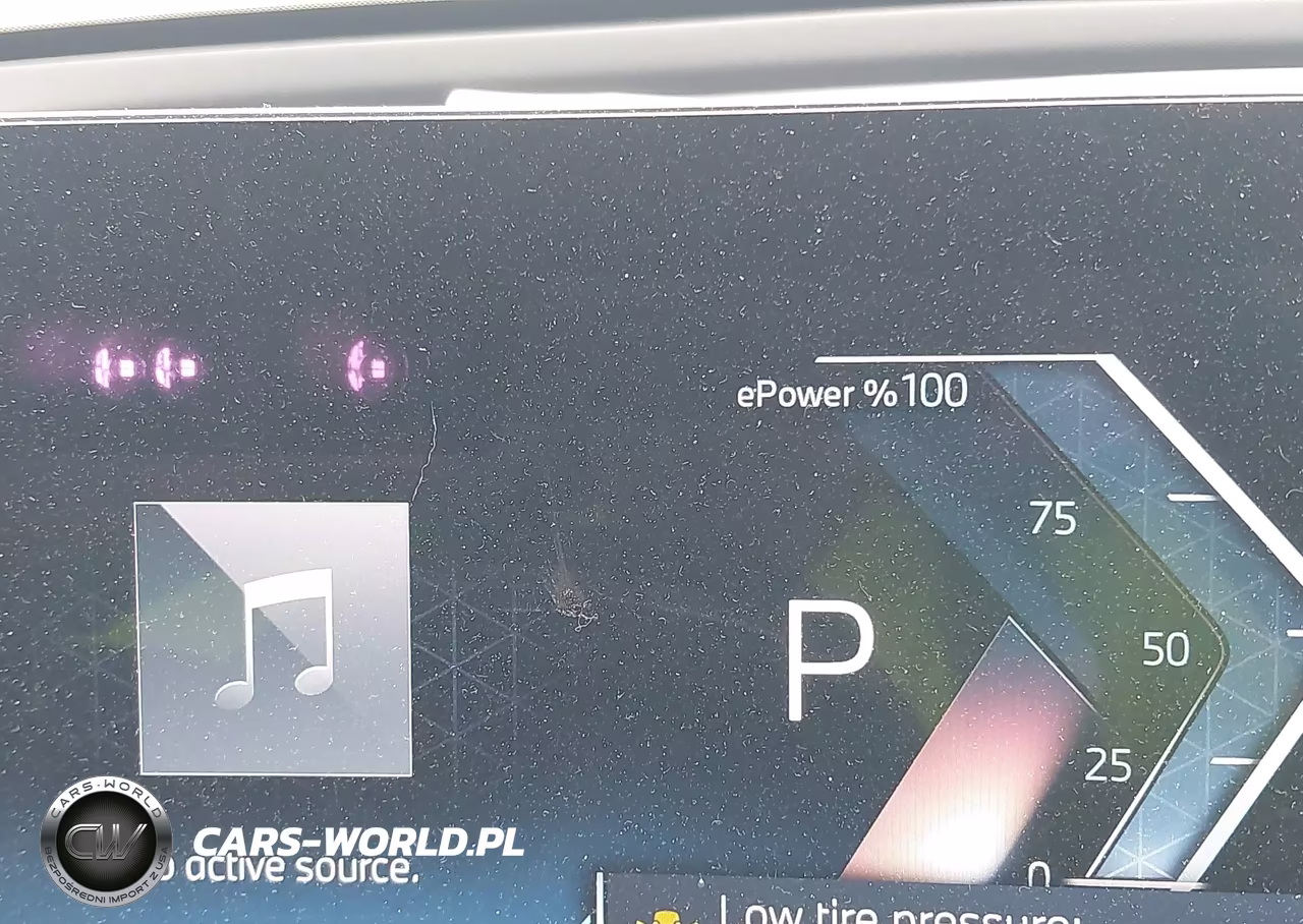 2024 BMW Ix xDrive50 VIN:WB523CF00RCN58463 - 17