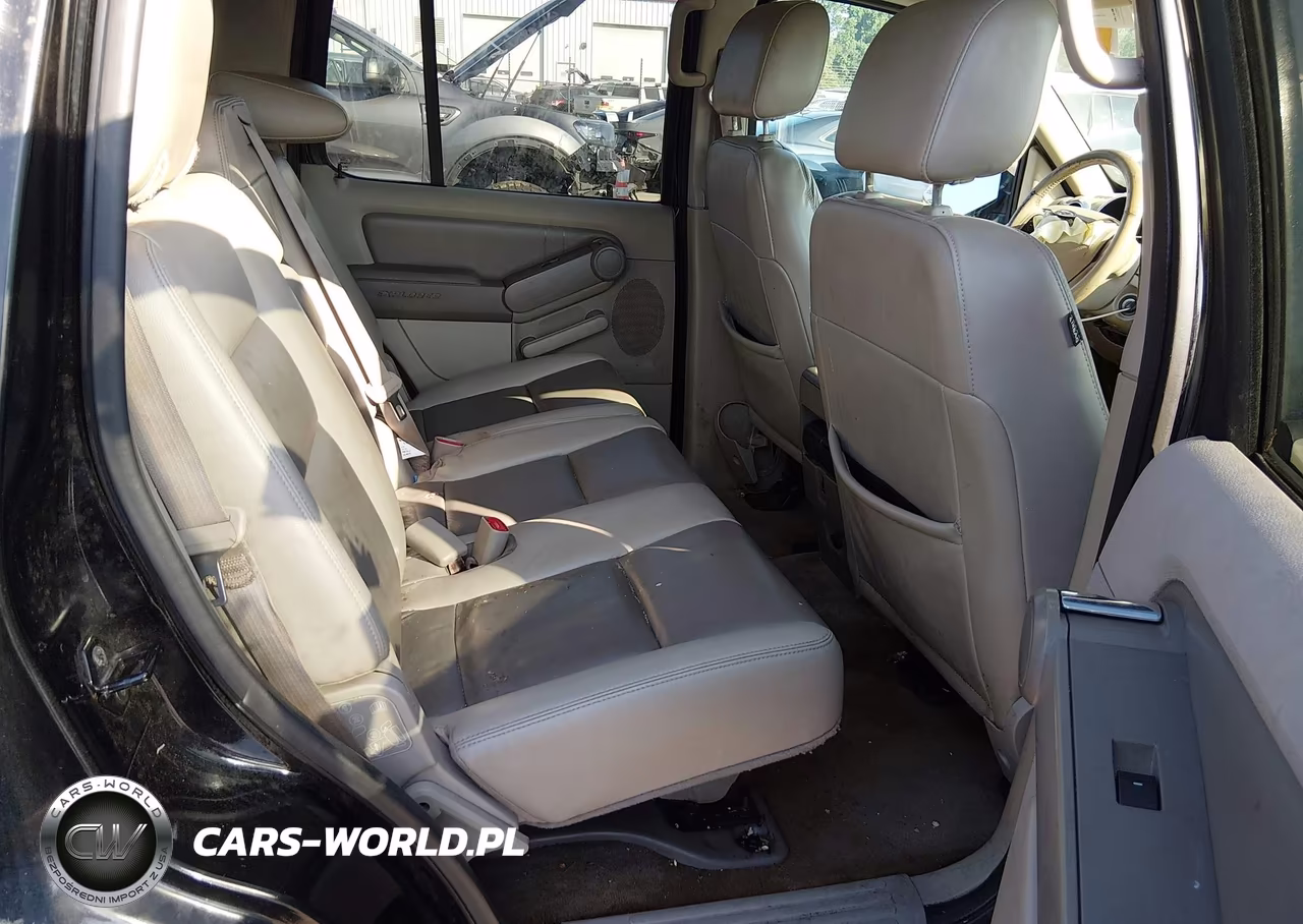 2007 Ford Explorer Xlt VIN:1FMEU73E87UB61477 - 8