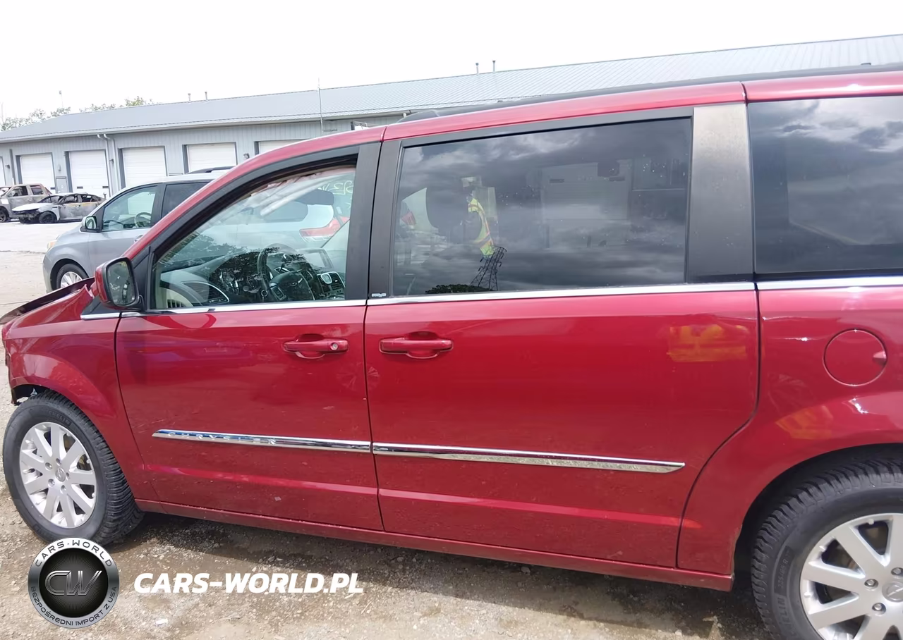 2012 Chrysler Town & Country Touring VIN:2C4RC1BG2CR415619 - 15