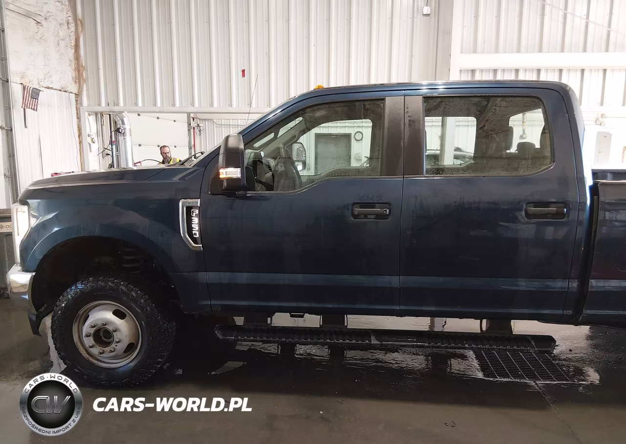 2017 Ford F-350 Xl VIN:1FT8W3D68HEE15065 - 16