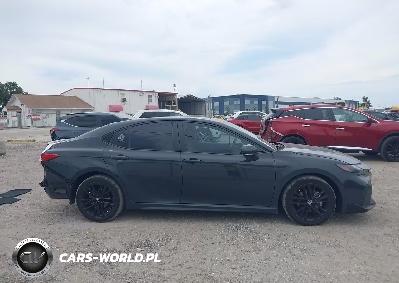 2025 Toyota Camry Se VIN:4T1DAACK1SU530177 - 13