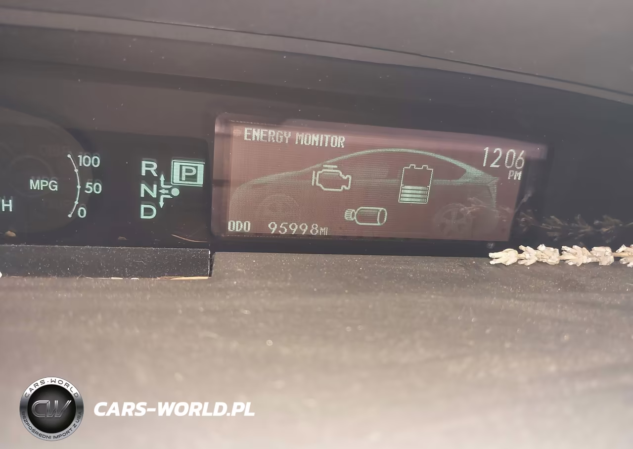 2015 Toyota Prius Two VIN:JTDKN3DU3F0438092 - 7