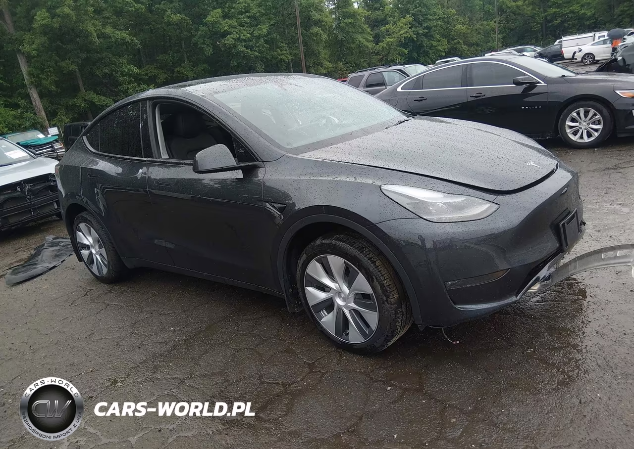 2024 Tesla Model Y Long Range Dual Motor All-Wheel Drive – zdjęcie 1 z 16